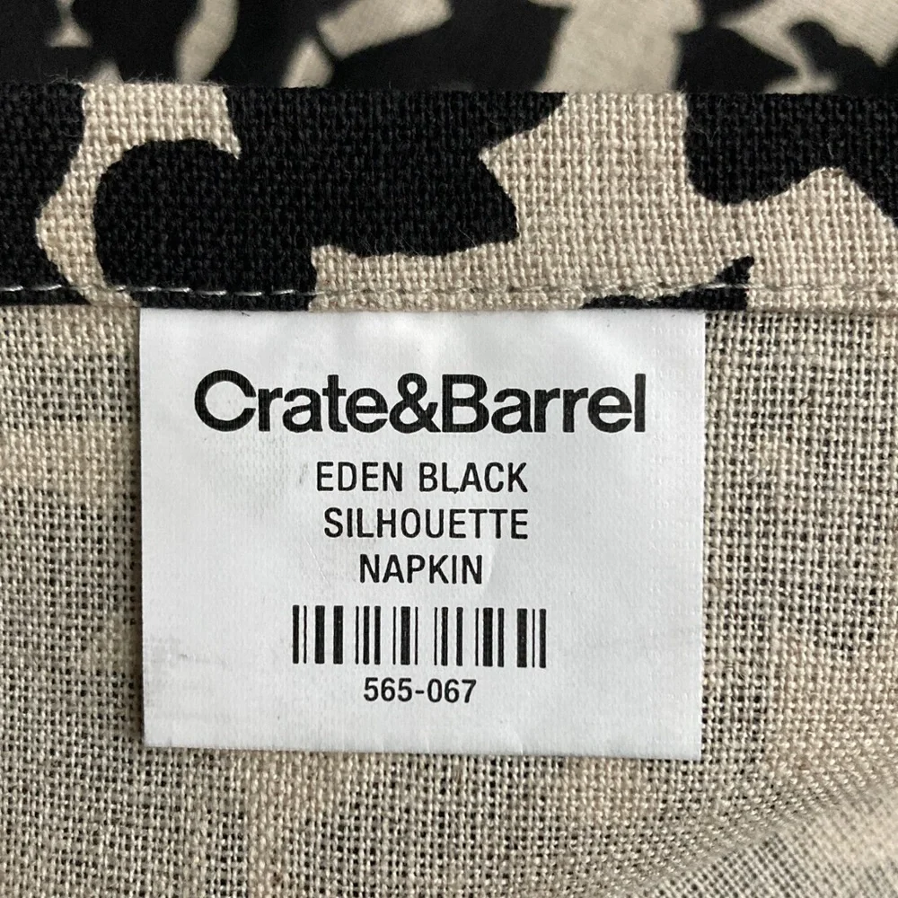 Crate&Barrel eden black silhouette set of table runner, placemats and napkins